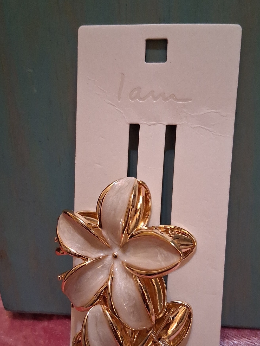Fower Hair Clips - Picture 2 of 5